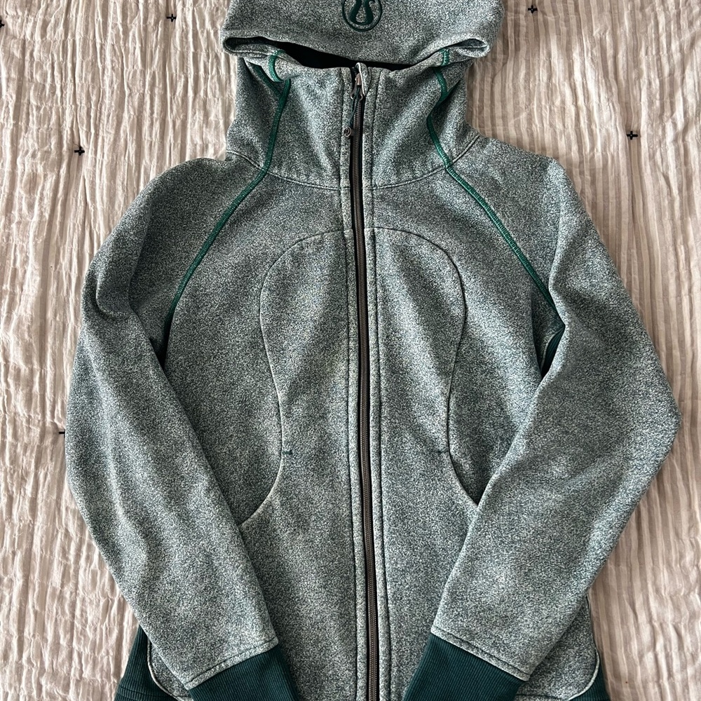 Women’s Scuba Hoodie
